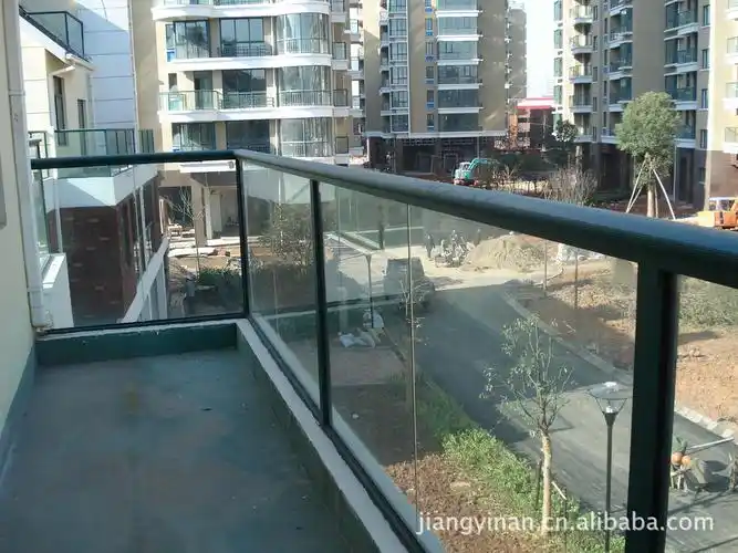 江南建材铝合金焊接整体扶手栏杆(玻璃式)